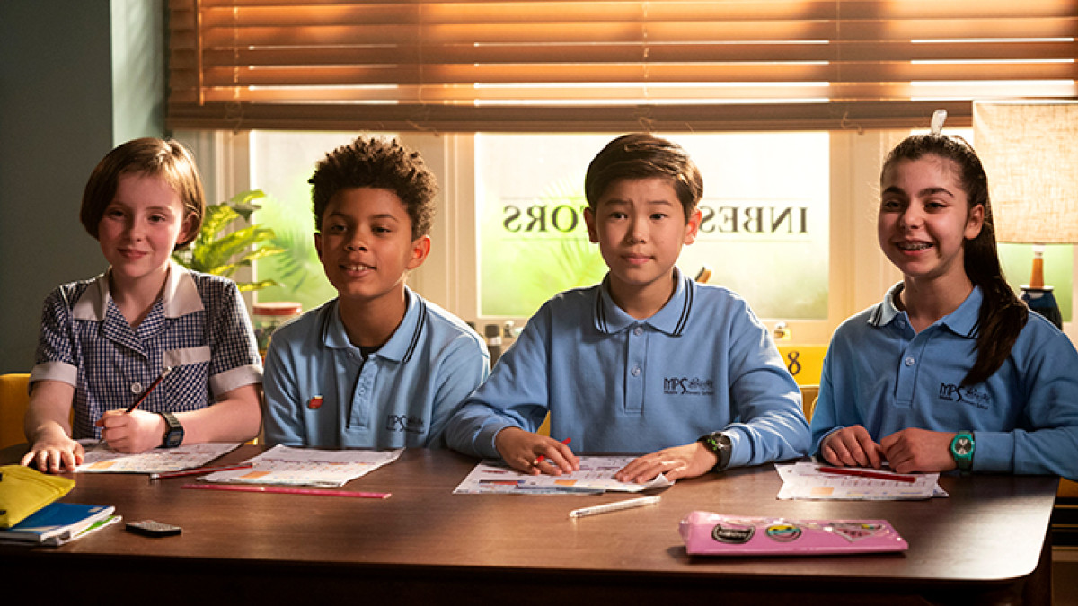 Clue in to the Action on The Inbestigators’ Set